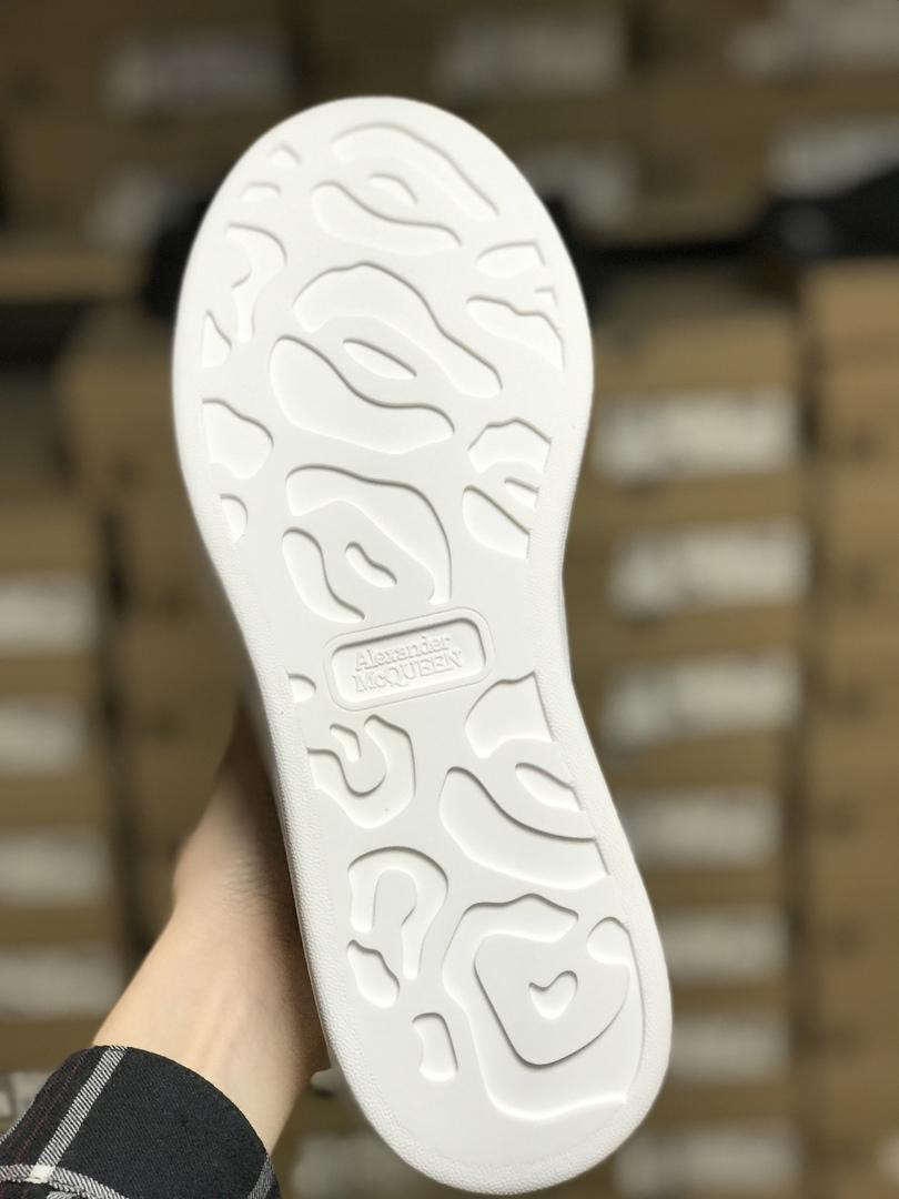 Alexander McQueen Low White Silver 1