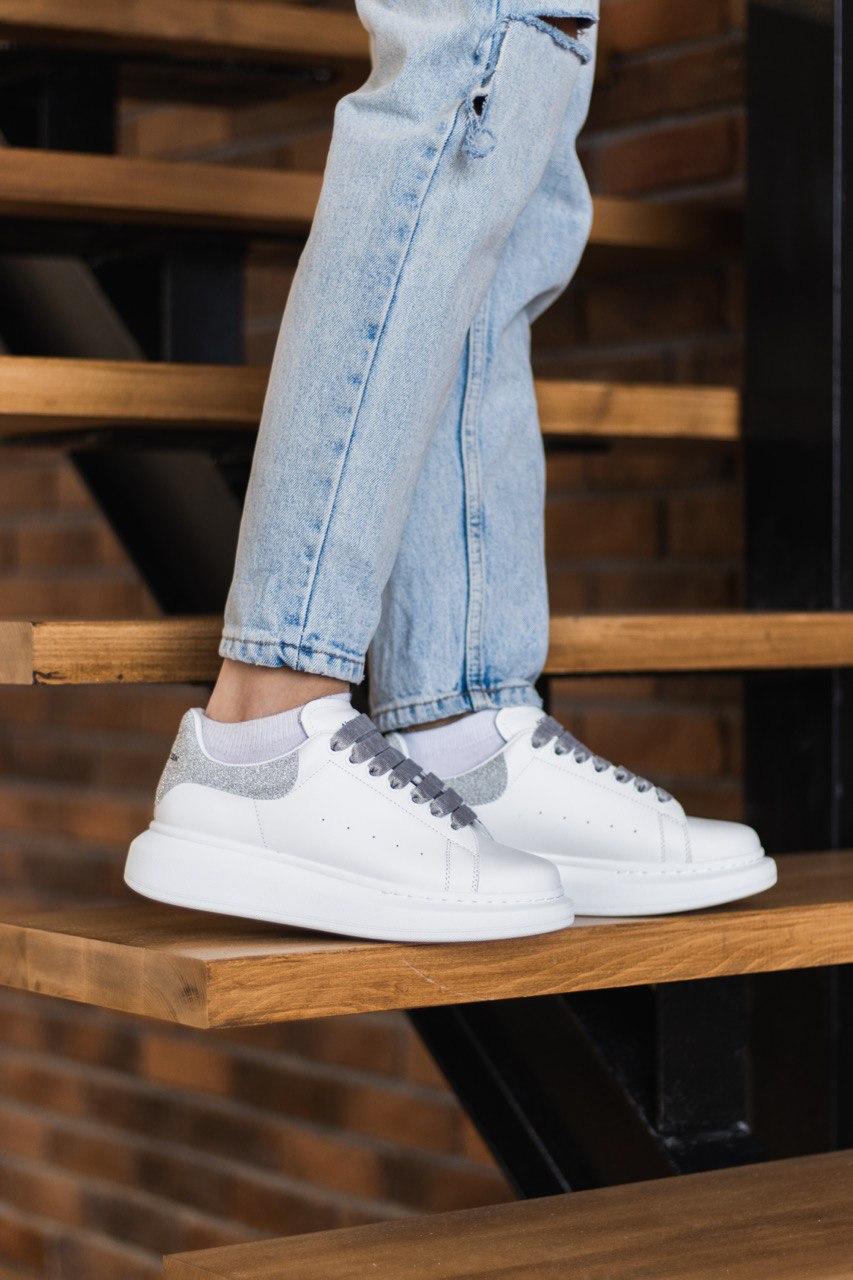 Alexander McQueen Low White Grey