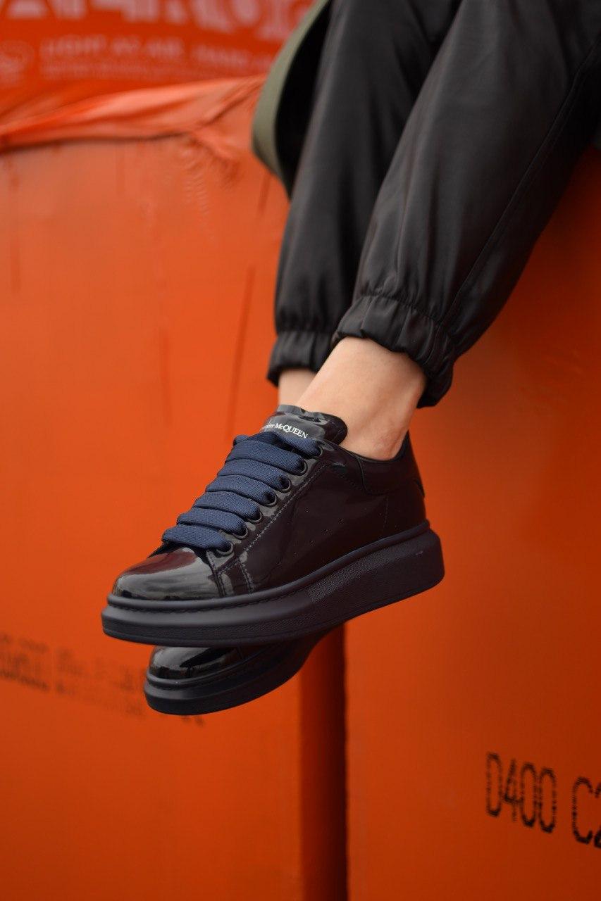 Alexander McQueen Low Patent Blue