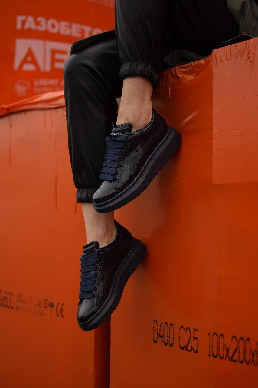 Alexander McQueen Low Patent Blue