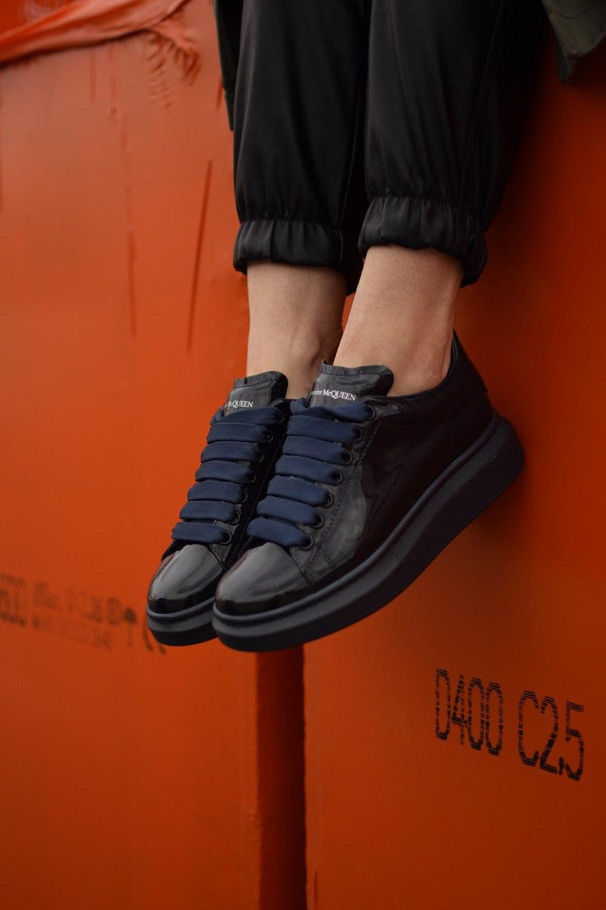 Alexander McQueen Low Patent Blue