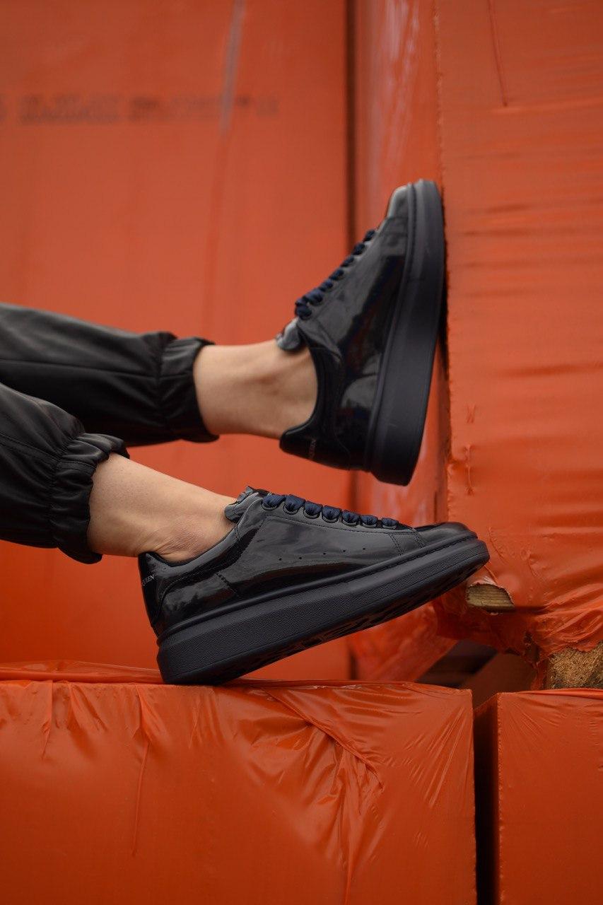 Alexander McQueen Low Patent Blue