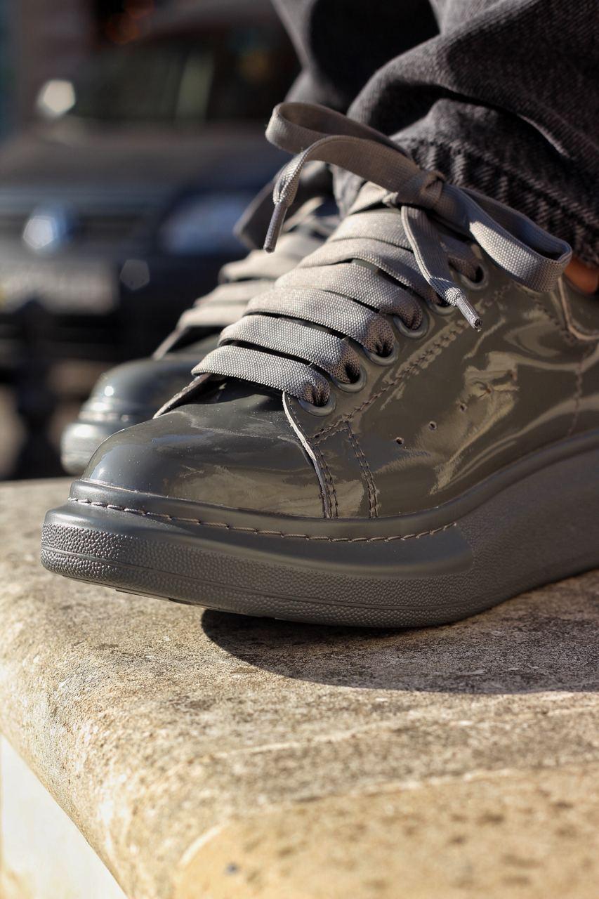 Alexander McQueen Low Dark Grey Patent