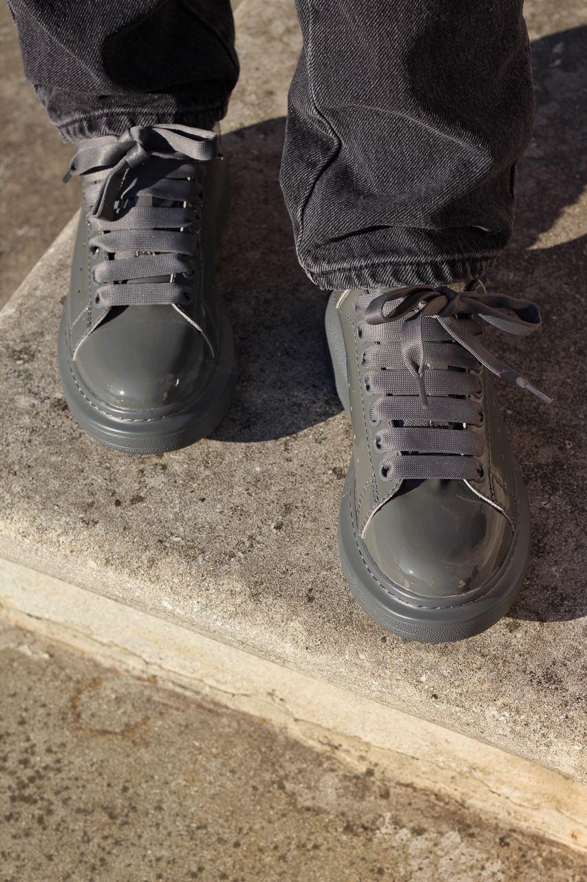 Alexander McQueen Low Dark Grey Patent