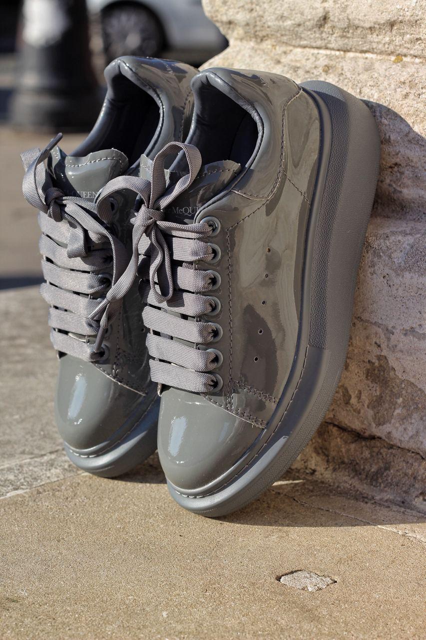 Alexander McQueen Low Dark Grey Patent
