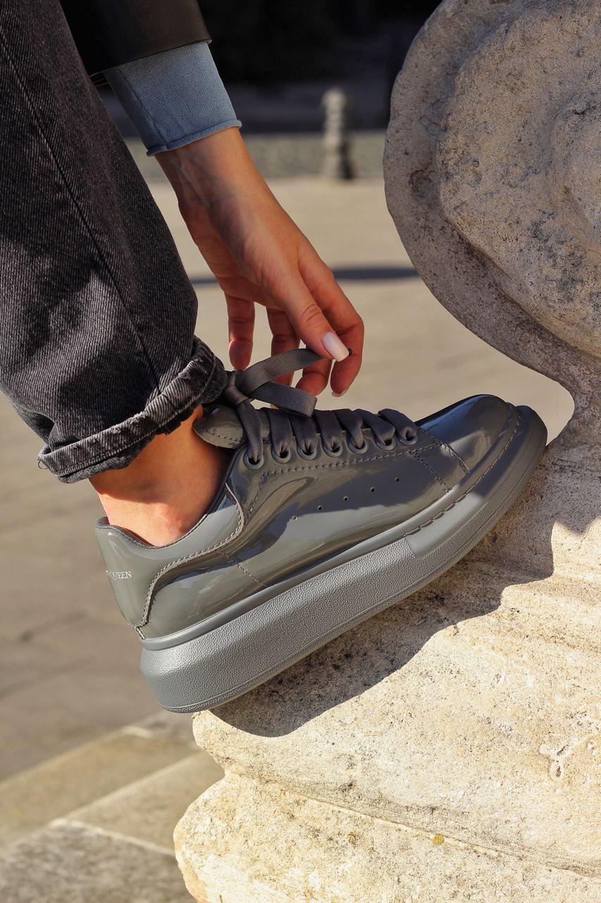 Alexander McQueen Low Dark Grey Patent