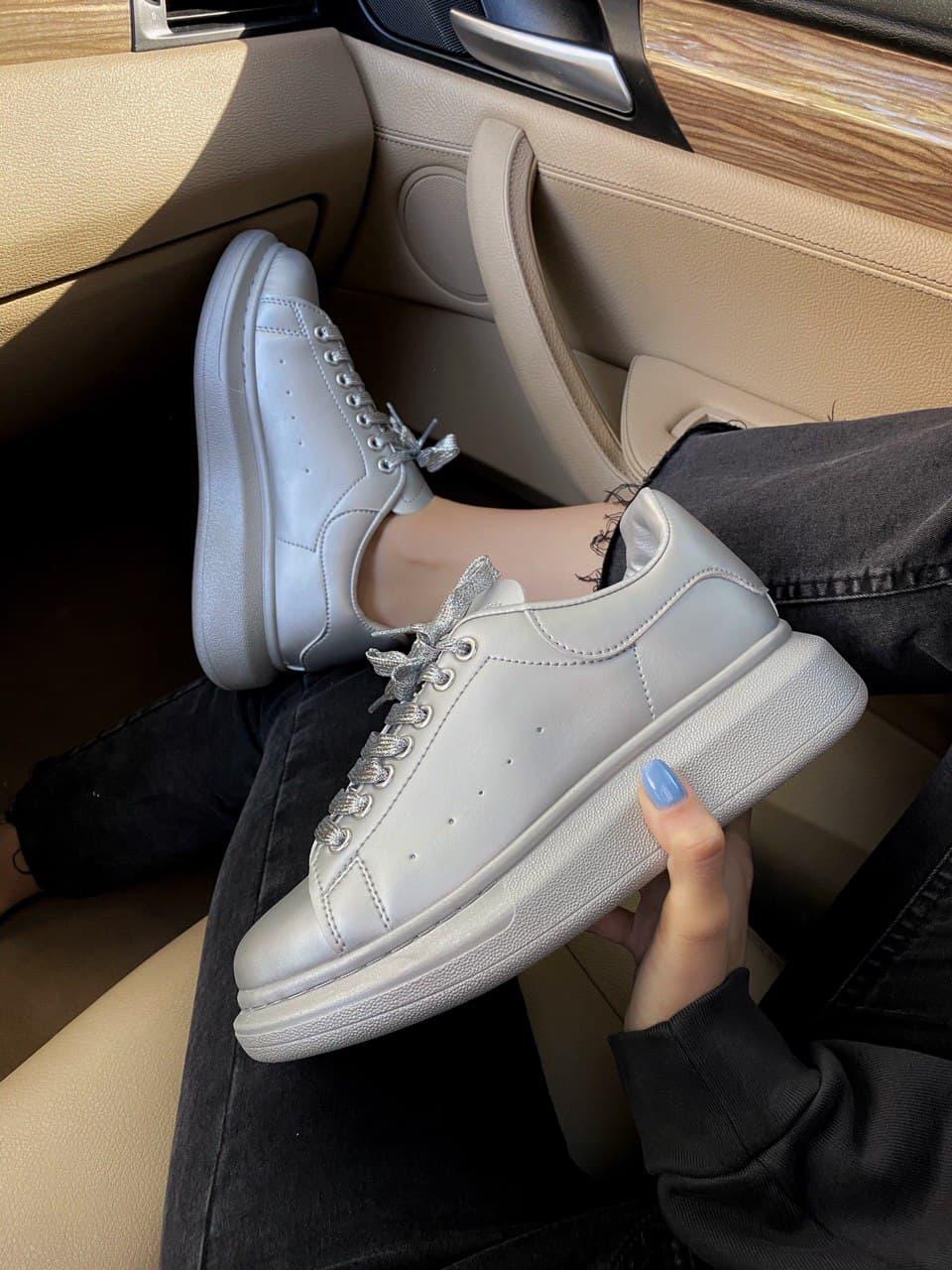 Alexander McQueen Low Silver