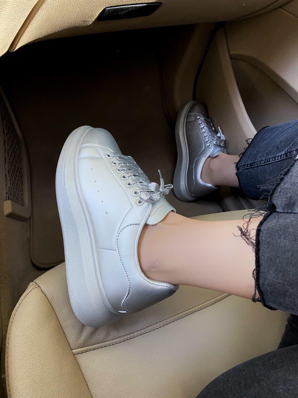 Alexander McQueen Low Silver