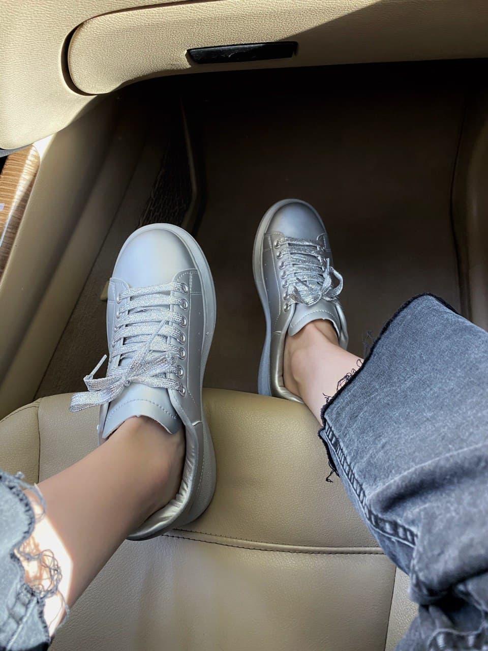 Alexander McQueen Low Silver