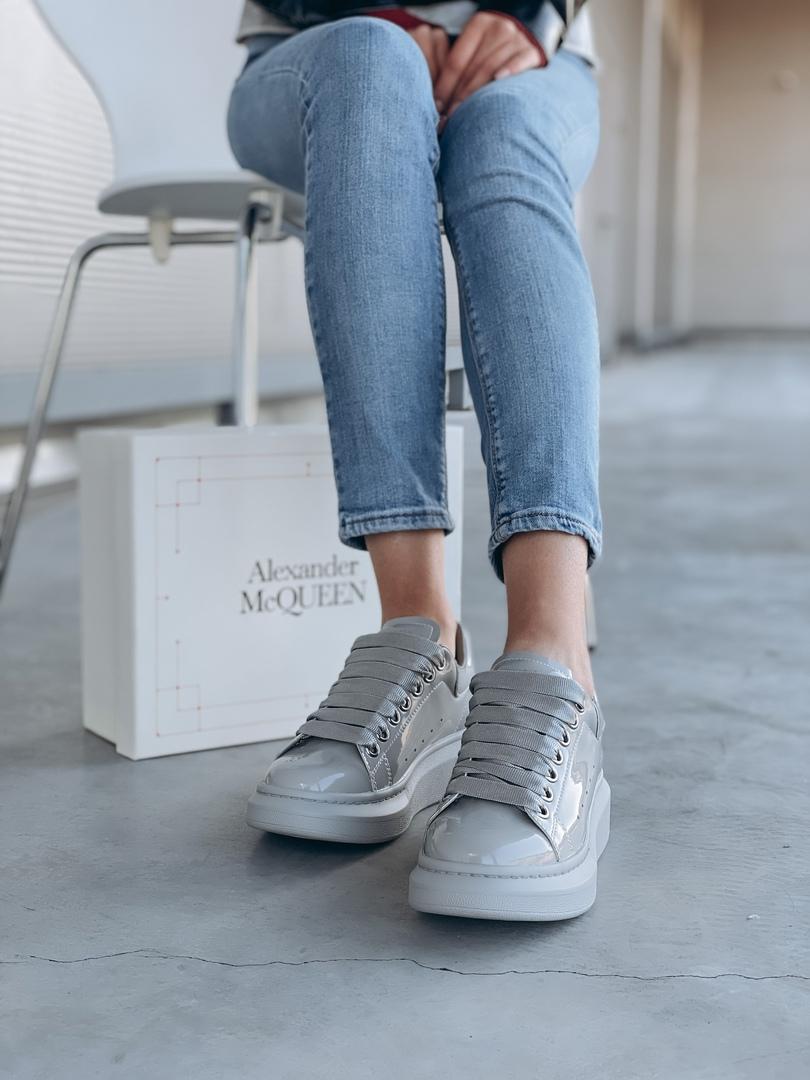 Alexander McQueen Low Grey Patent