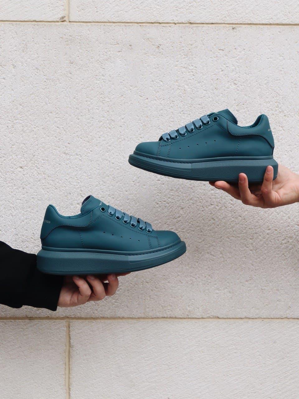 Alexander McQueen Low Moss Patent