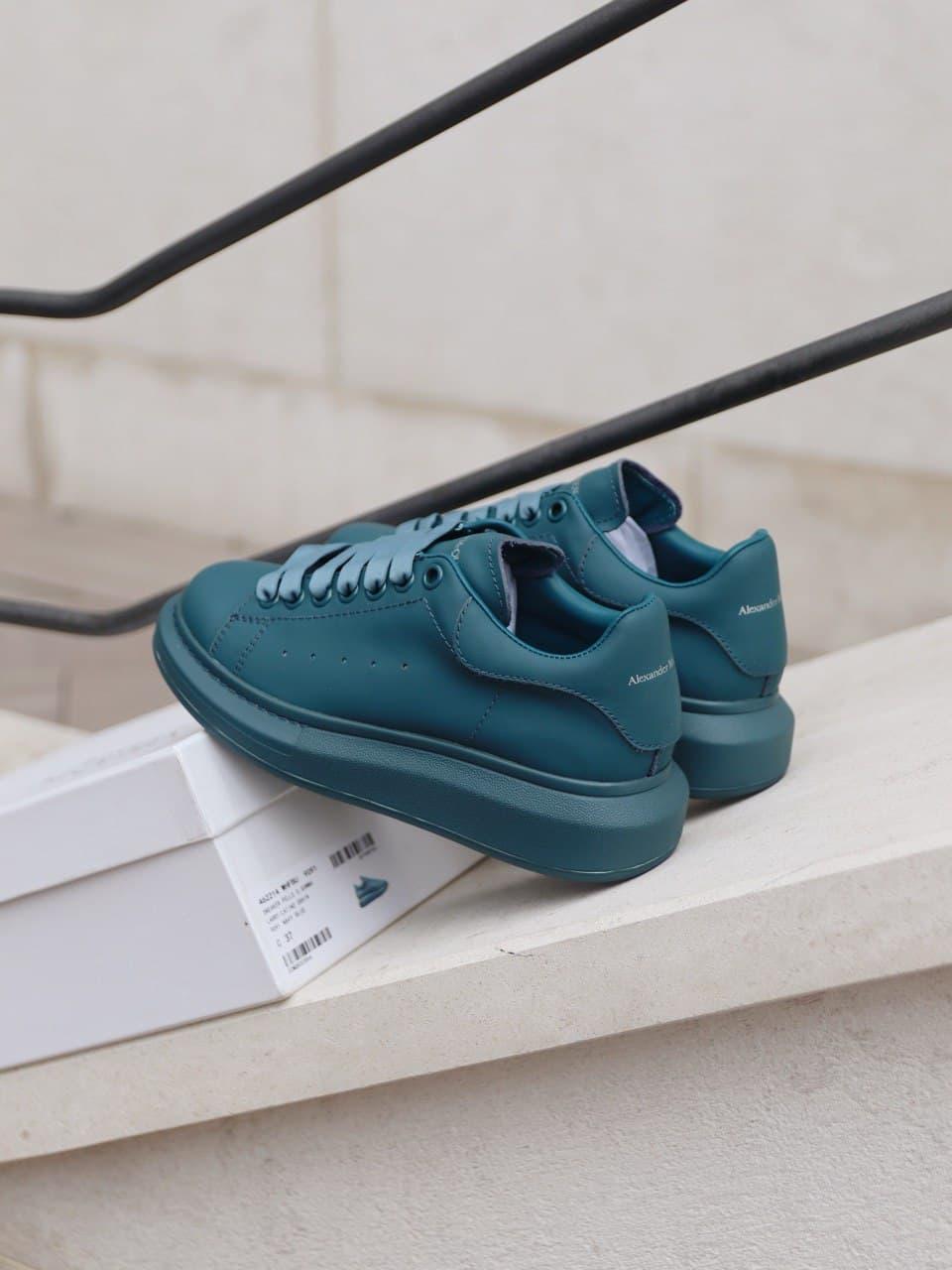 Alexander McQueen Low Moss Patent