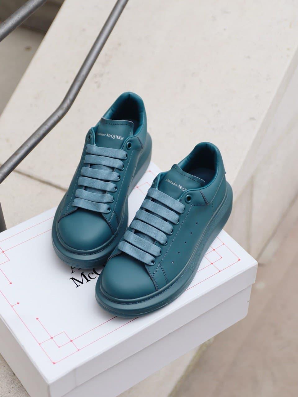 Alexander McQueen Low Moss Patent