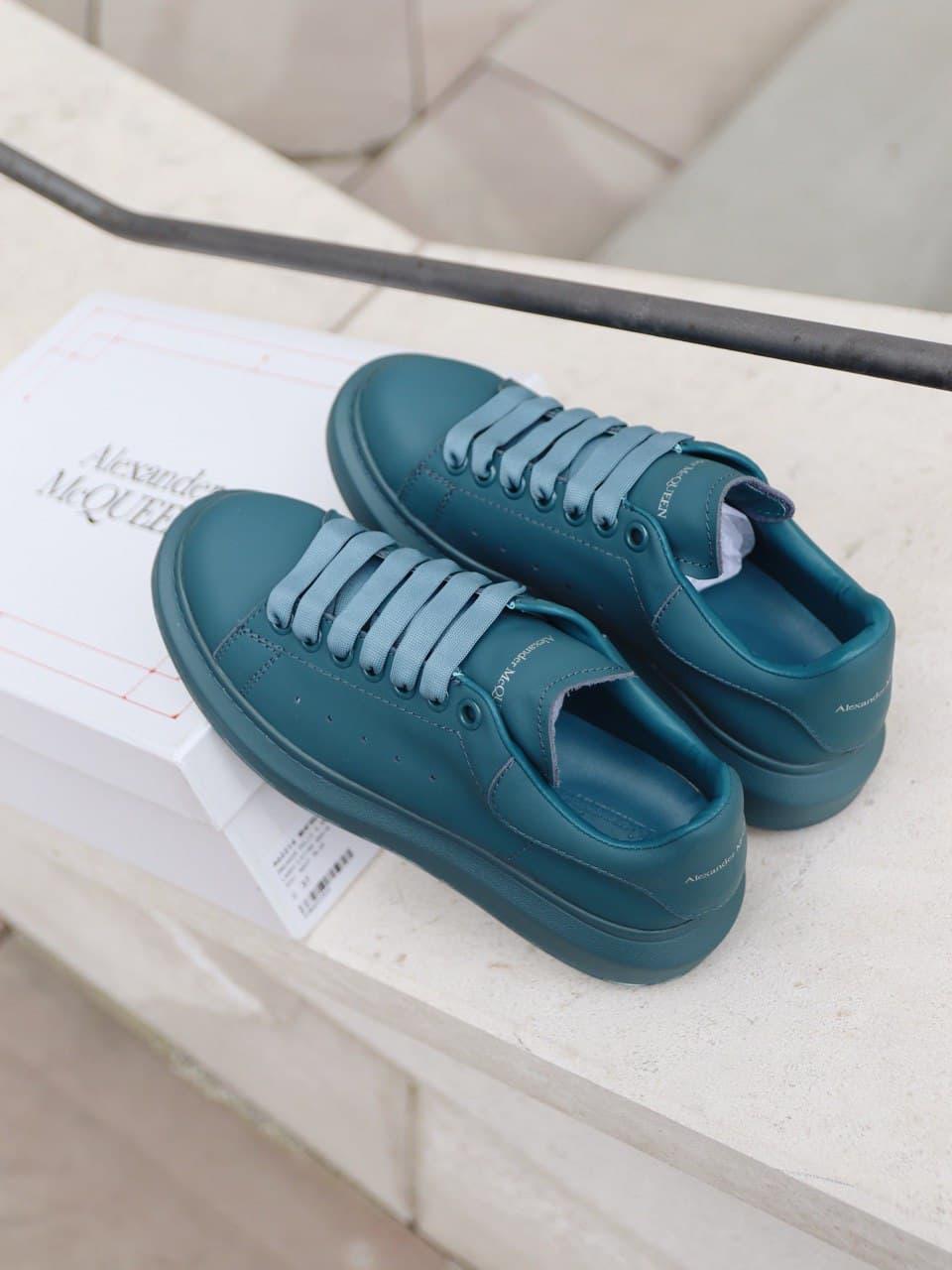 Alexander McQueen Low Moss Patent