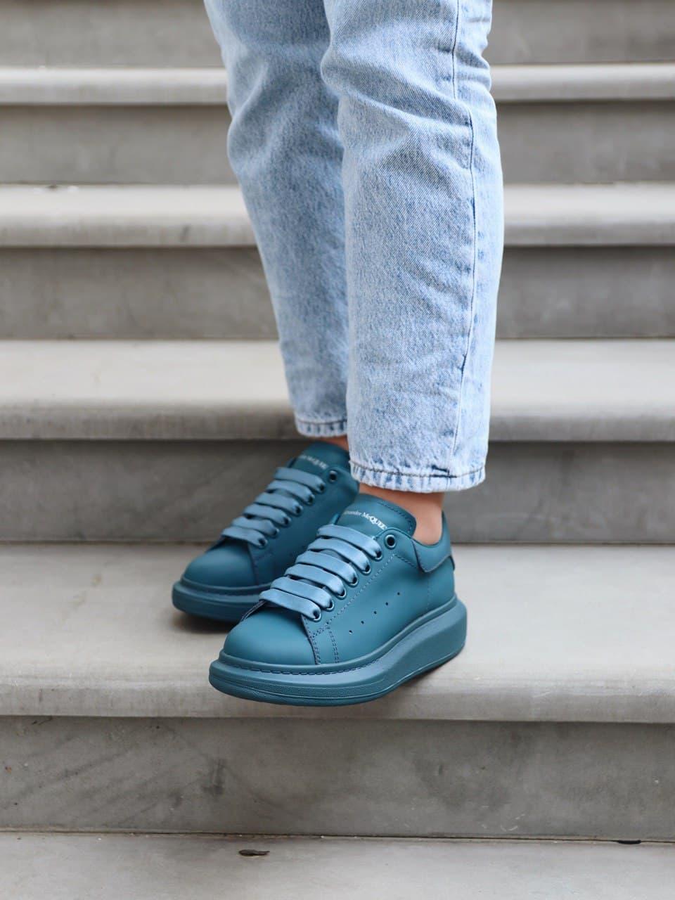 Alexander McQueen Low Moss Patent