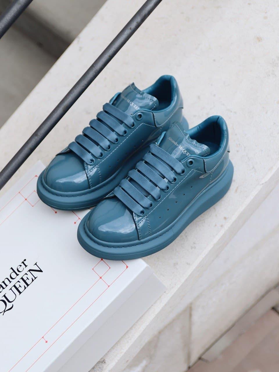 Alexander McQueen Low Moss Patent 2