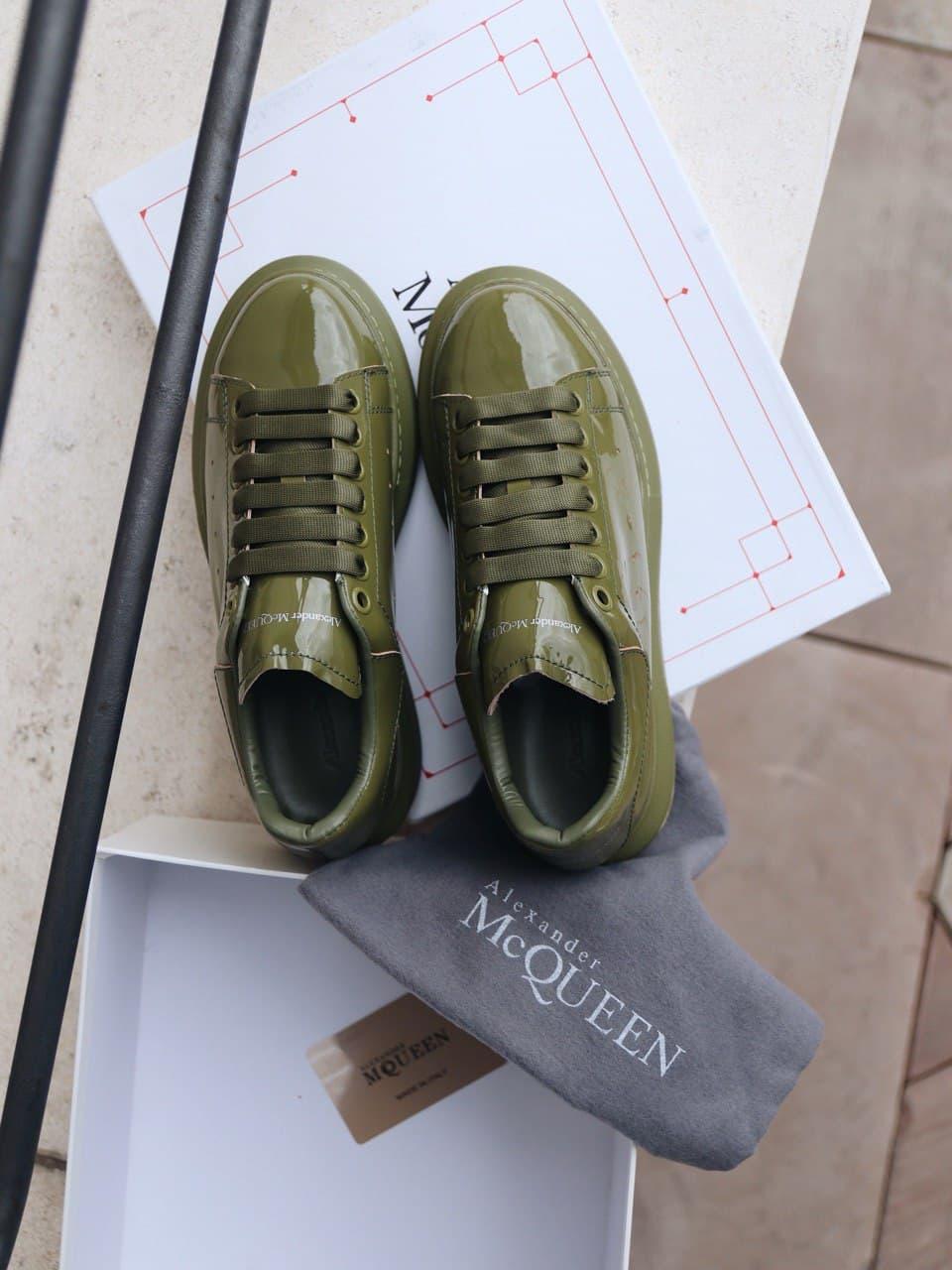 Alexander McQueen Low Olive Patent