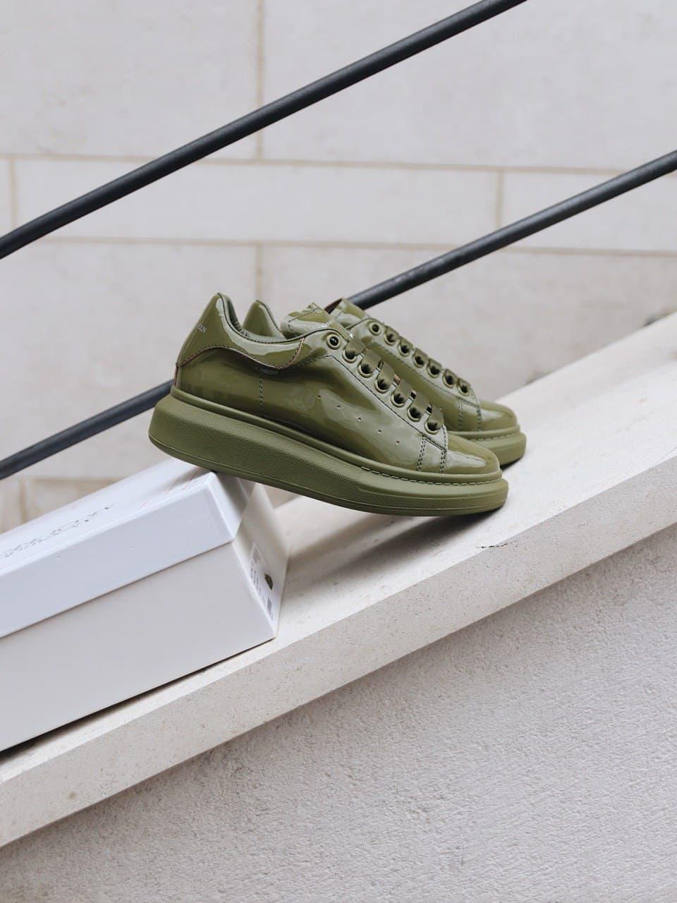 Alexander McQueen Low Olive Patent