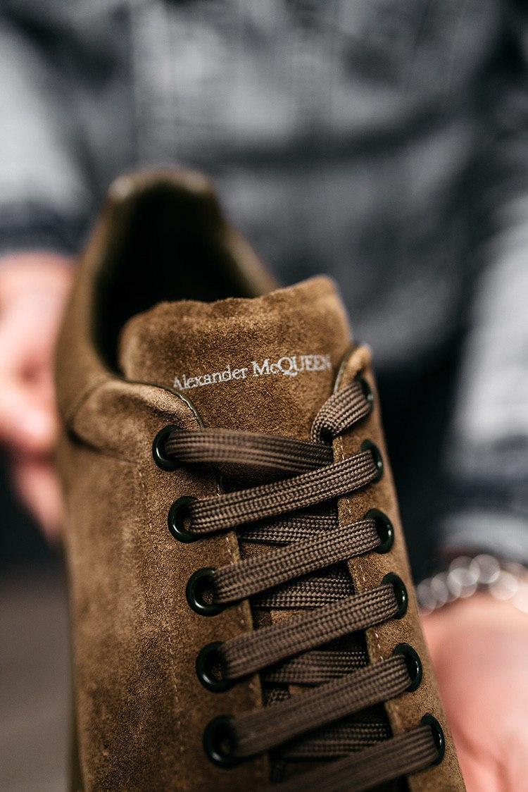 Alexander McQueen Low Larry Khaki