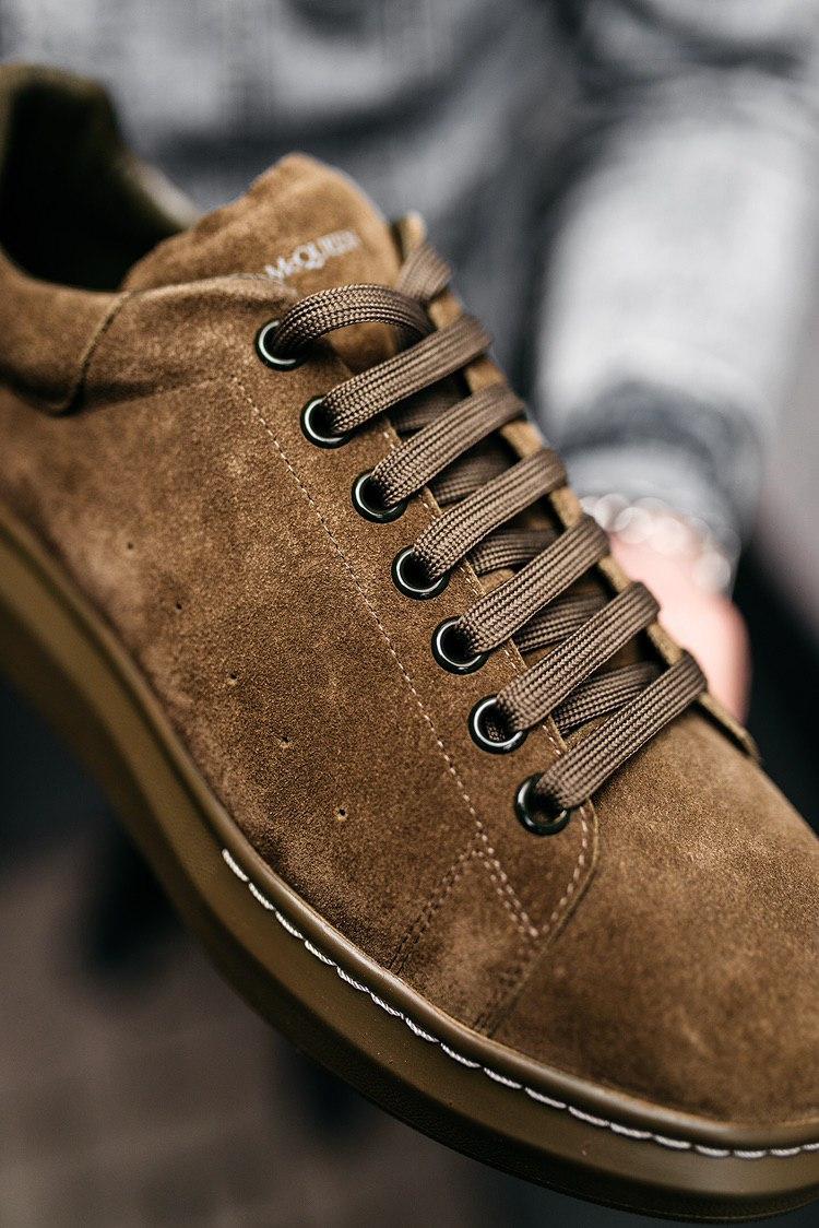 Alexander McQueen Low Larry Khaki