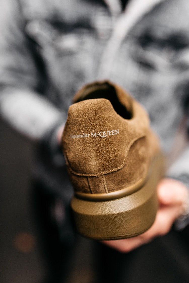 Alexander McQueen Low Larry Khaki
