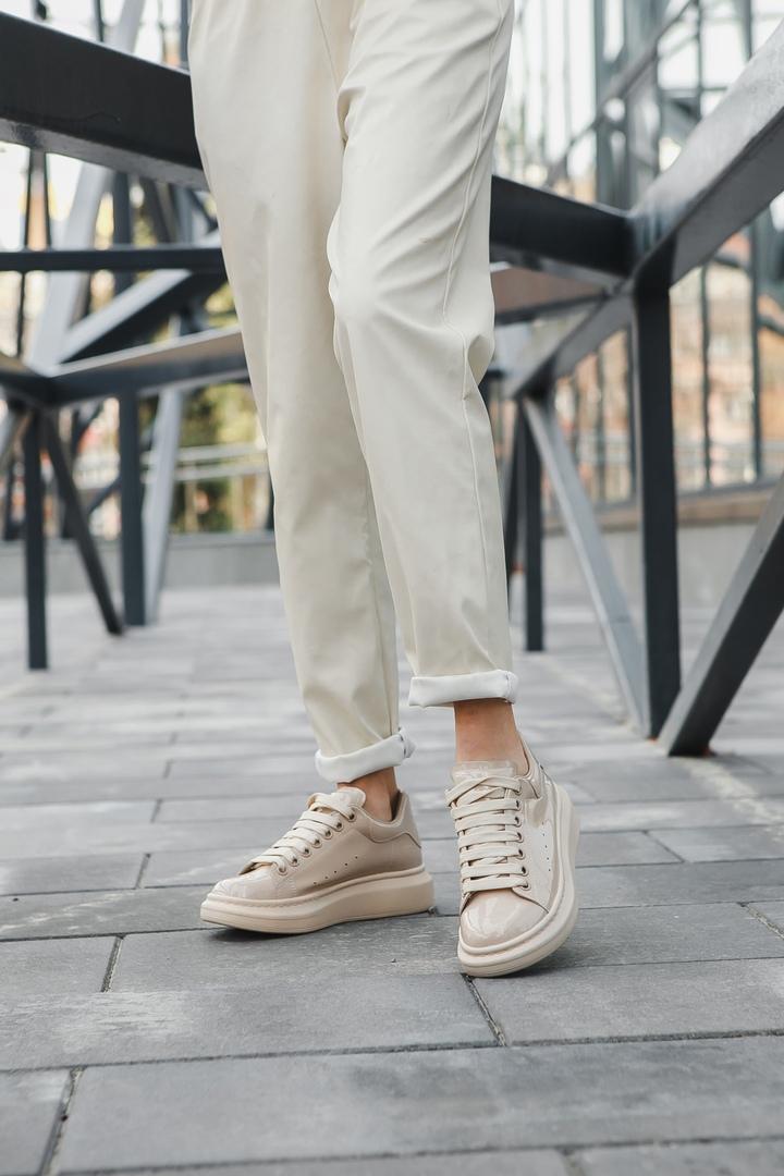 Alexander McQueen Low Light Beige Matte