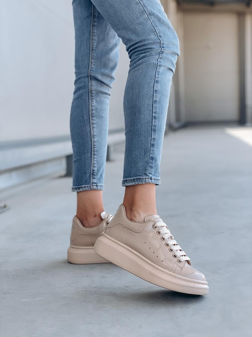 Alexander McQueen Low Light Beige Matte