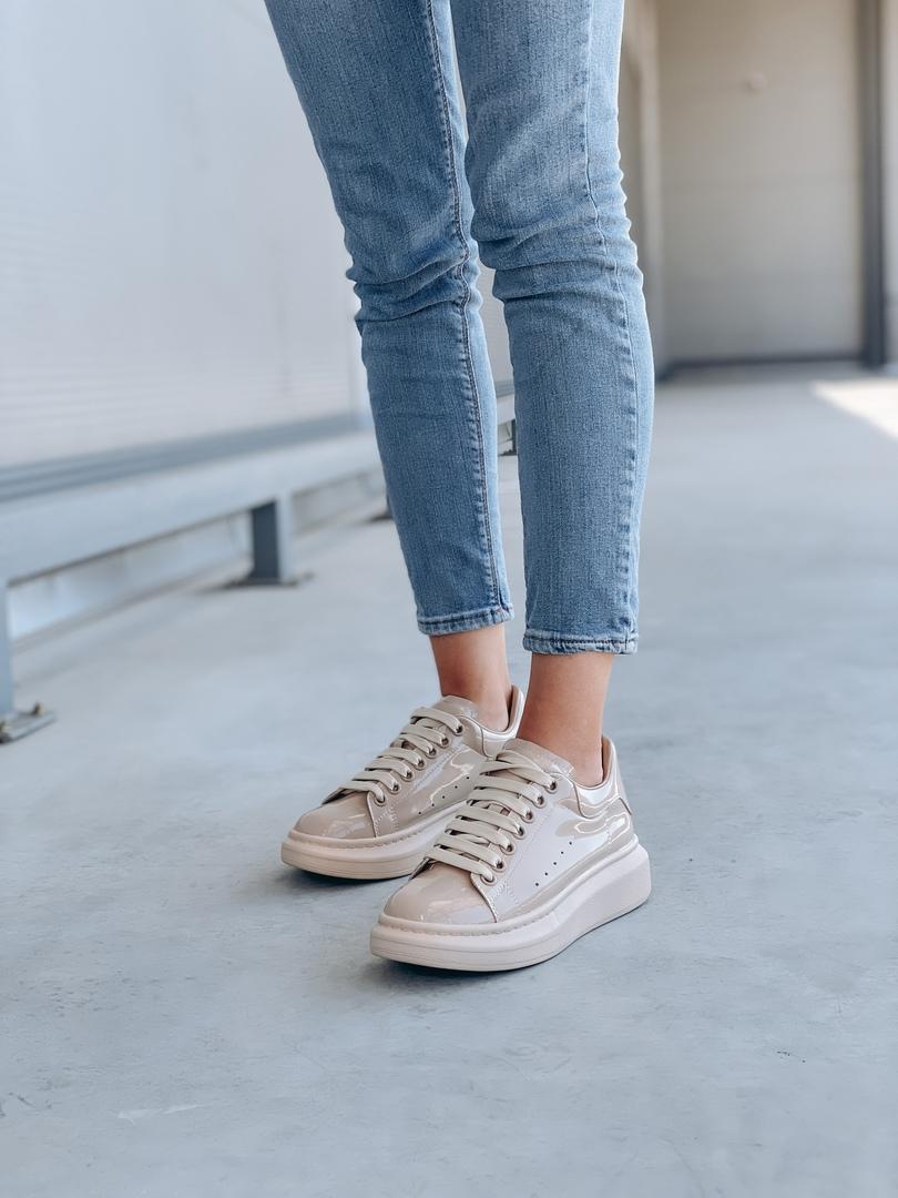 Alexander McQueen Low Light Beige Matte