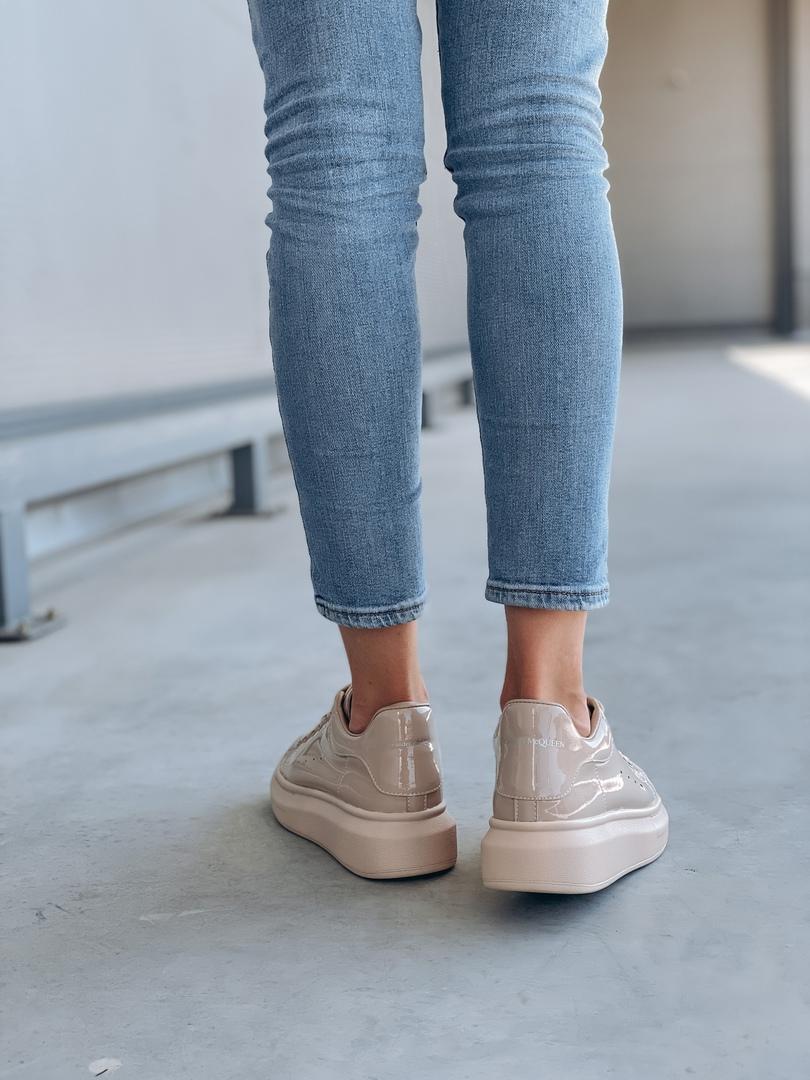 Alexander McQueen Low Light Beige Matte