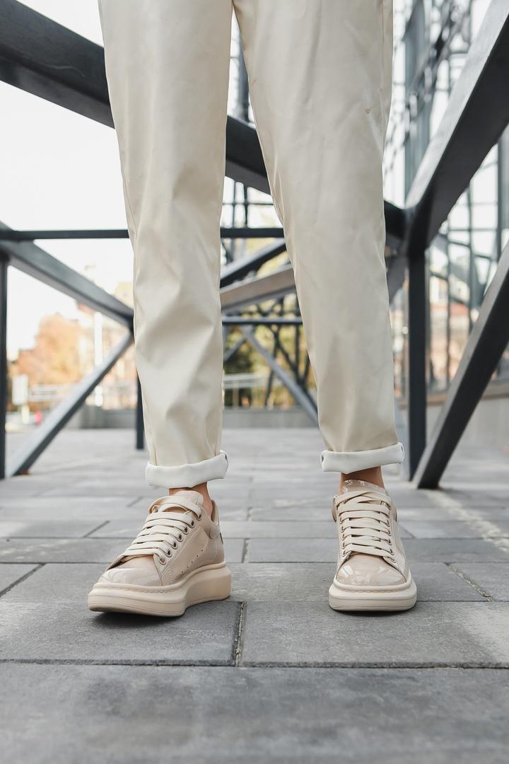 Alexander McQueen Low Light Beige Matte