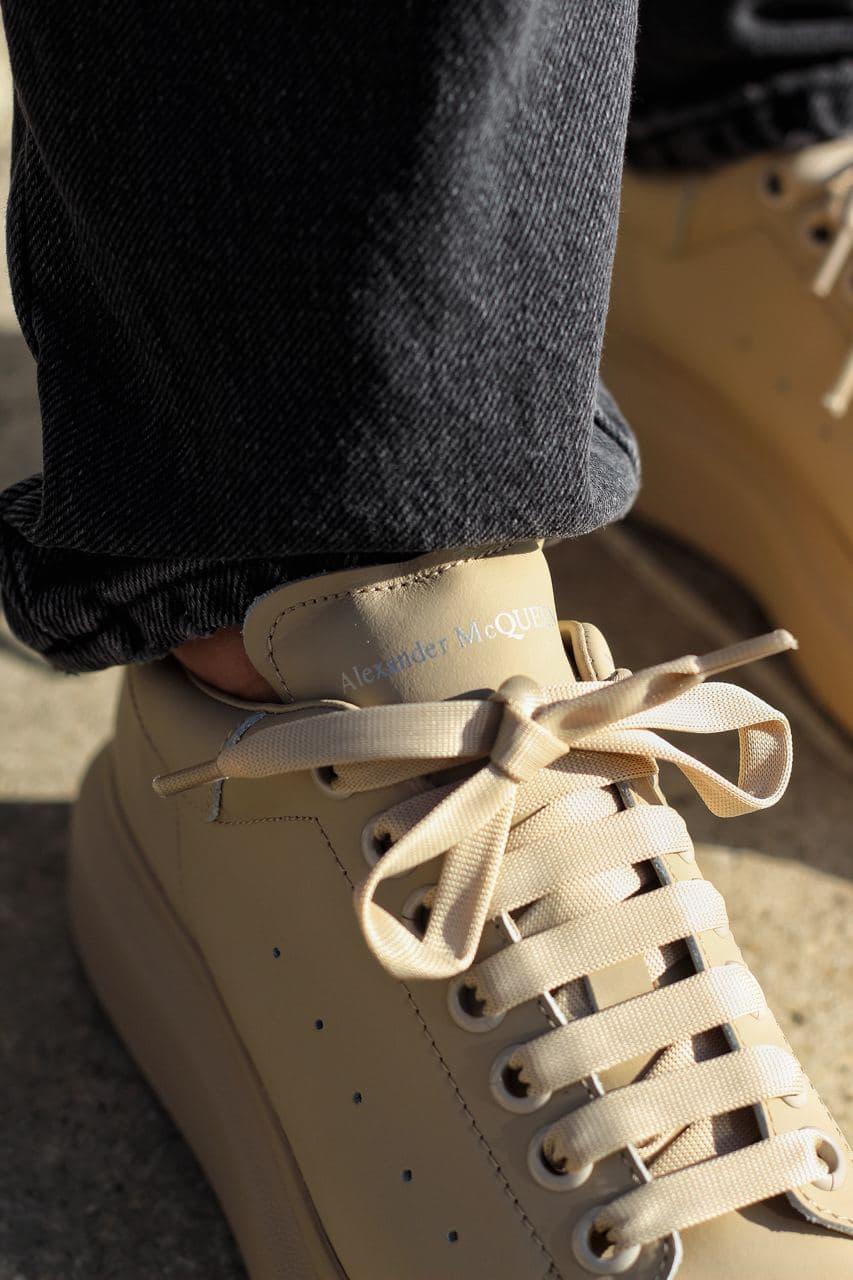 Alexander McQueen Low Light Beige Matte 2