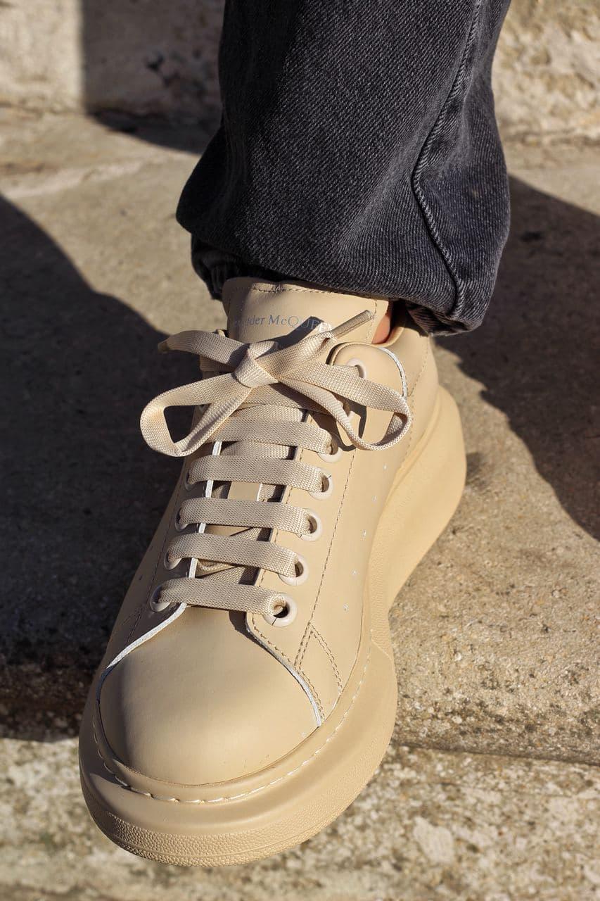 Alexander McQueen Low Light Beige Matte 2