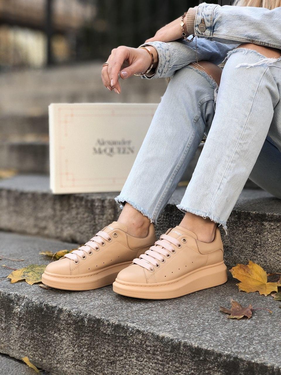Alexander McQueen Low Matte Beige