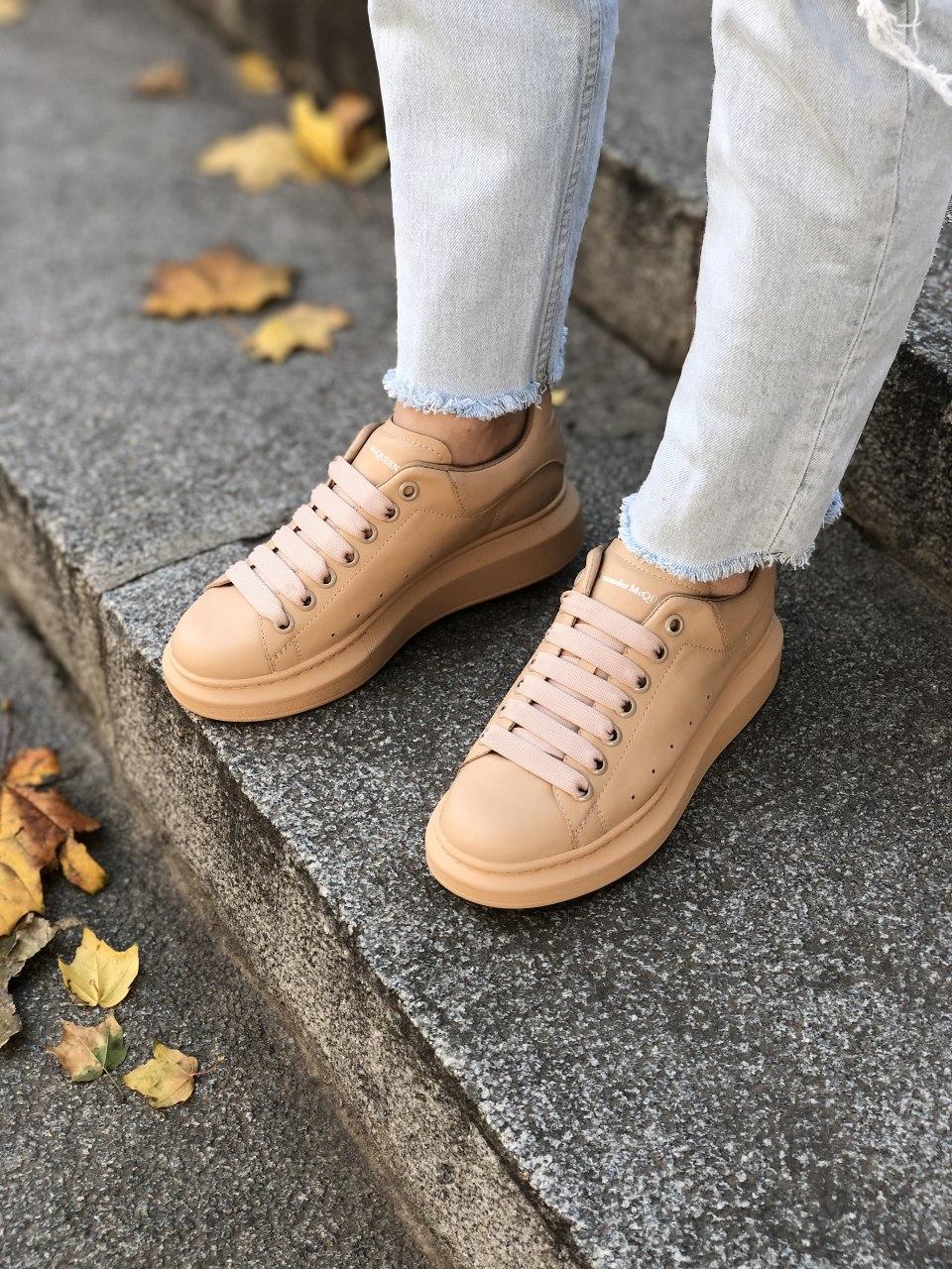 Alexander McQueen Low Matte Beige