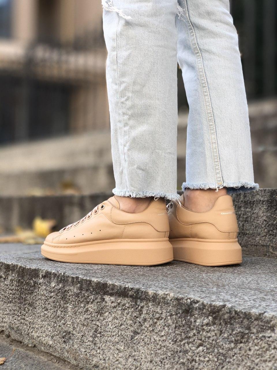 Alexander McQueen Low Matte Beige