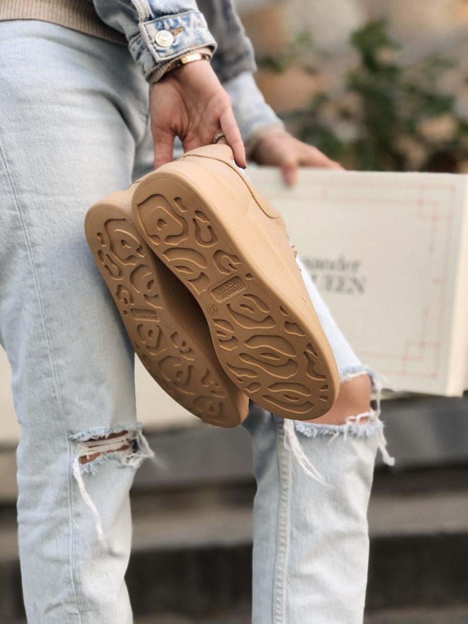 Alexander McQueen Low Matte Beige