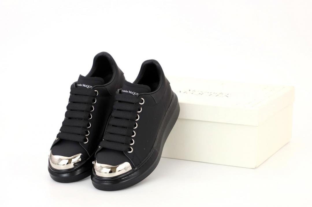Alexander McQueen Low Black Metal (Нубук)