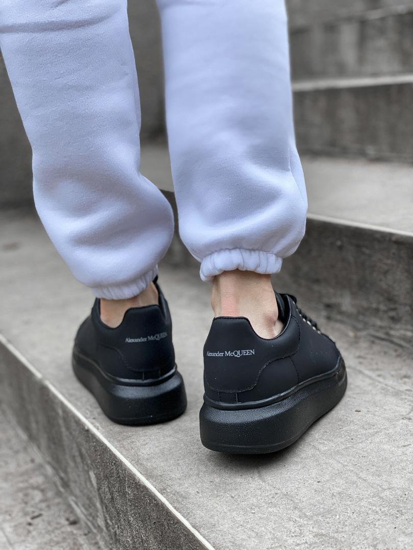Alexander McQueen Low Black Metal (Нубук)
