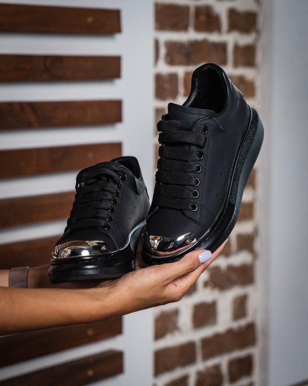 Alexander McQueen Low Black Metal (Нубук)