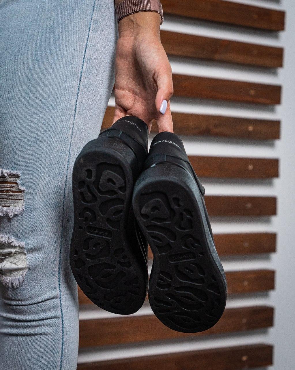 Alexander McQueen Low Black Metal (Нубук)