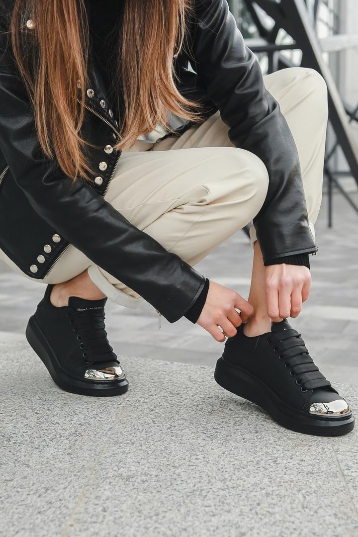 Alexander McQueen Low Black Metal (Нубук)