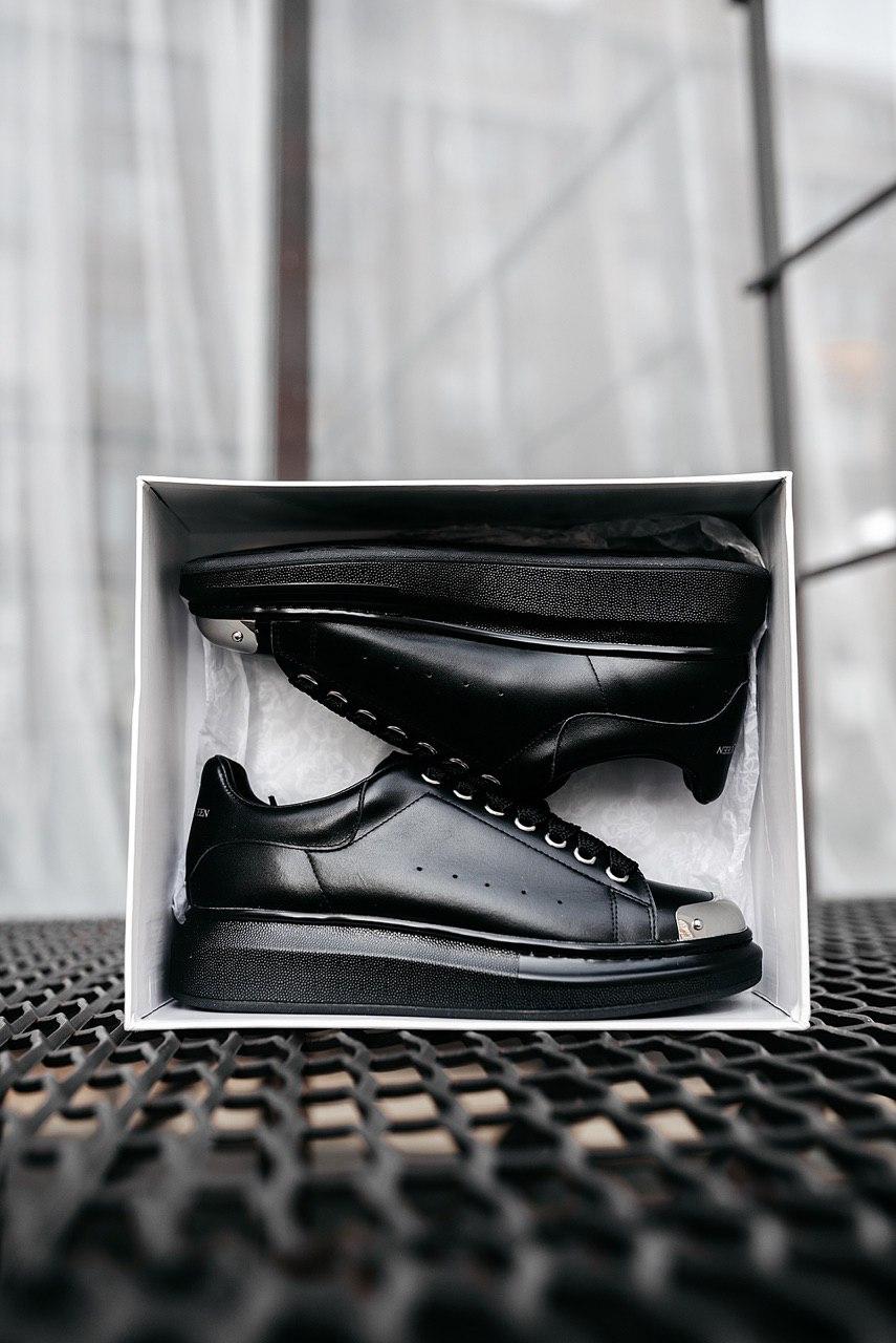 Alexander McQueen Low Black Metal 2