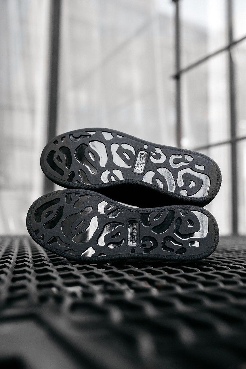 Alexander McQueen Low Black Metal 2