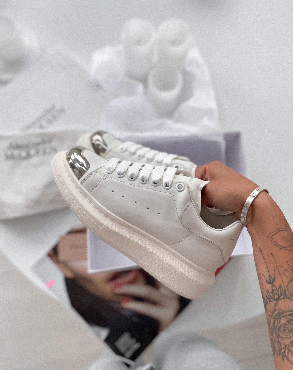 Alexander McQueen Low White Metal