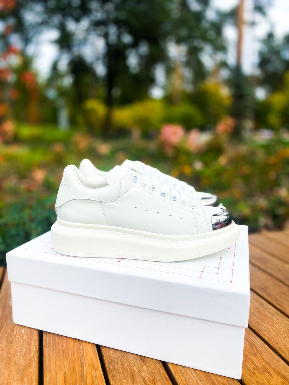 Alexander McQueen Low White Metal