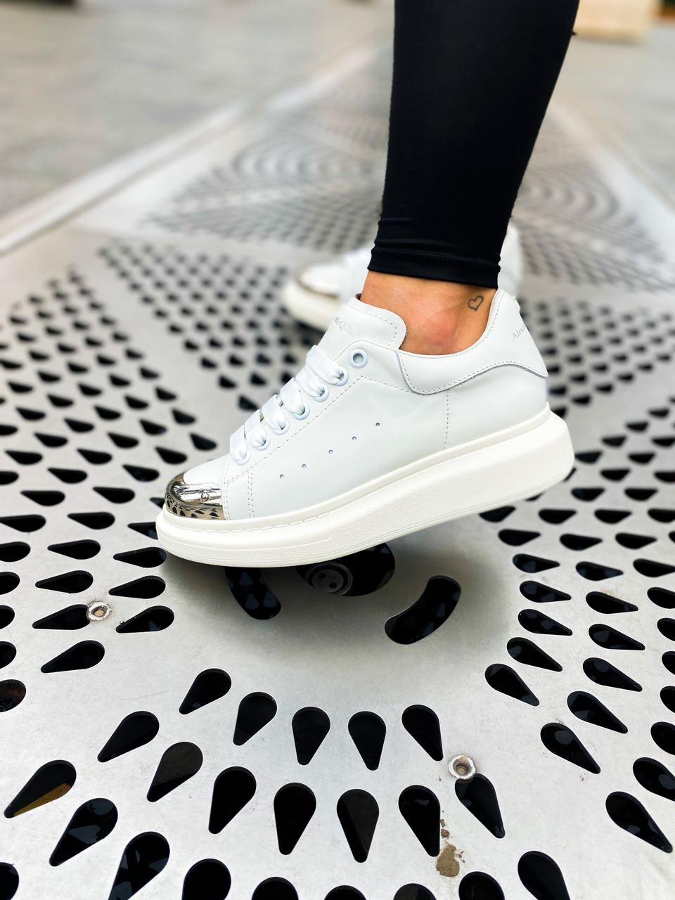 Alexander McQueen Low White Metal