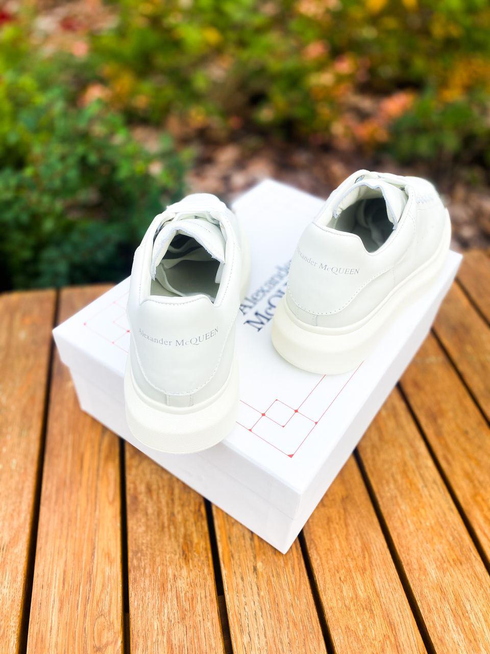 Alexander McQueen Low White Metal