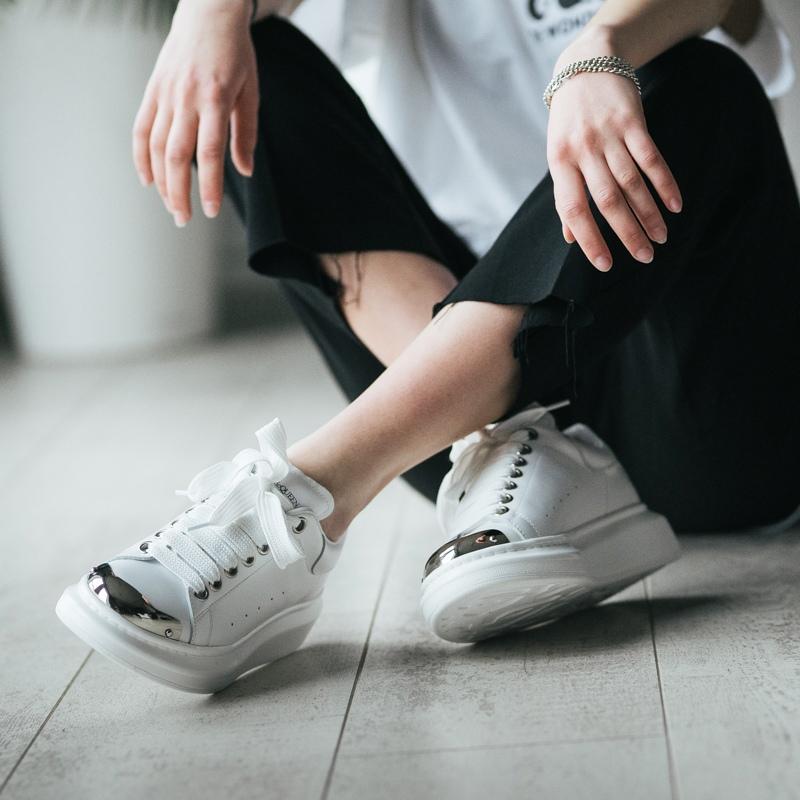 Alexander McQueen Low White Metal 2