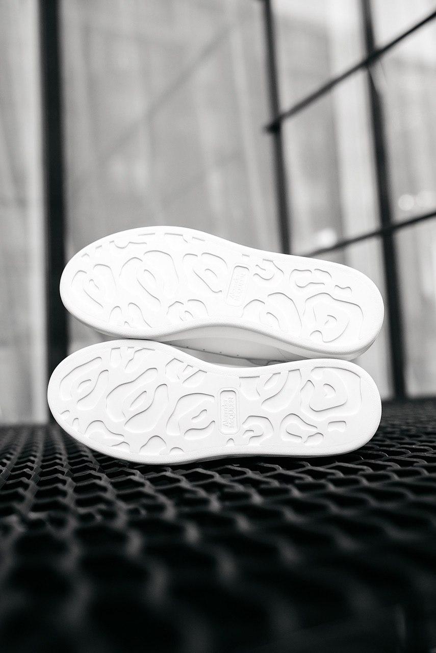Alexander McQueen Low White Metal 2
