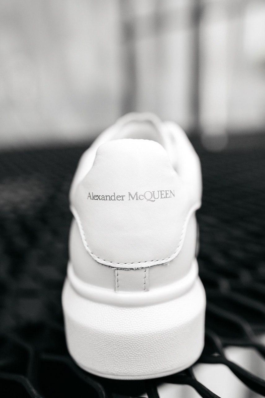 Alexander McQueen Low White Metal 2